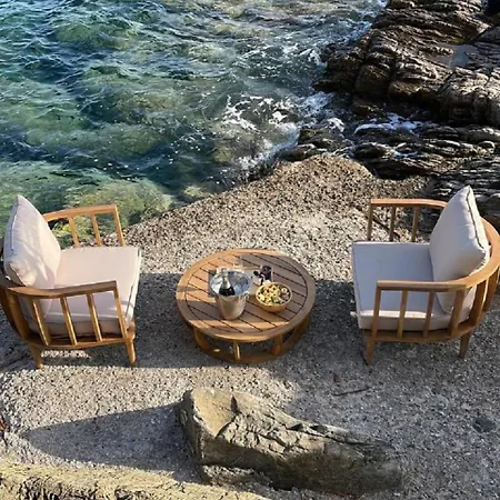 Aparthotel Athos Cape